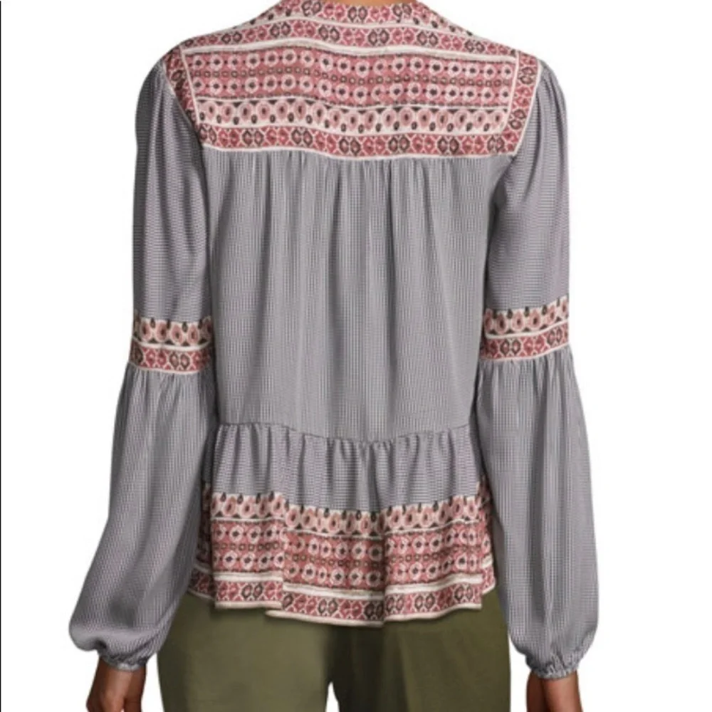 Veronica Beard silk Rosie top size 6 - Picture 2 of 9